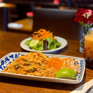 Pad Thai Lunch Entree